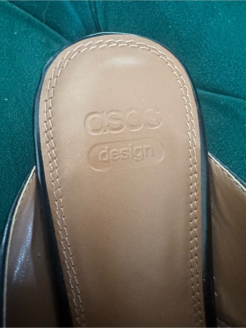 Black and gold flats - Picture 6 of 6
